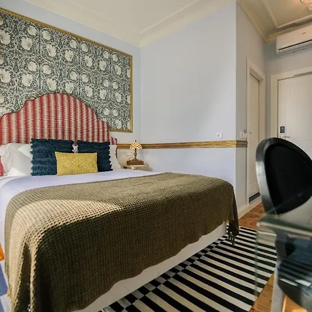 Solar Dos Poetas Guest house Lisbon