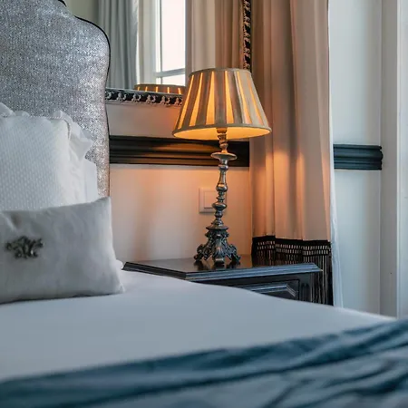 Solar Dos Poetas Casa de hóspedes 3*