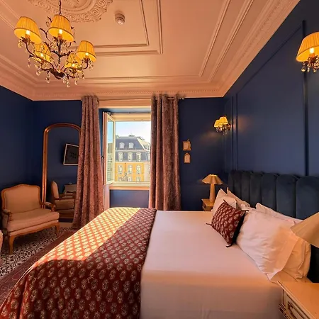 Solar Dos Poetas Pensión Lisboa